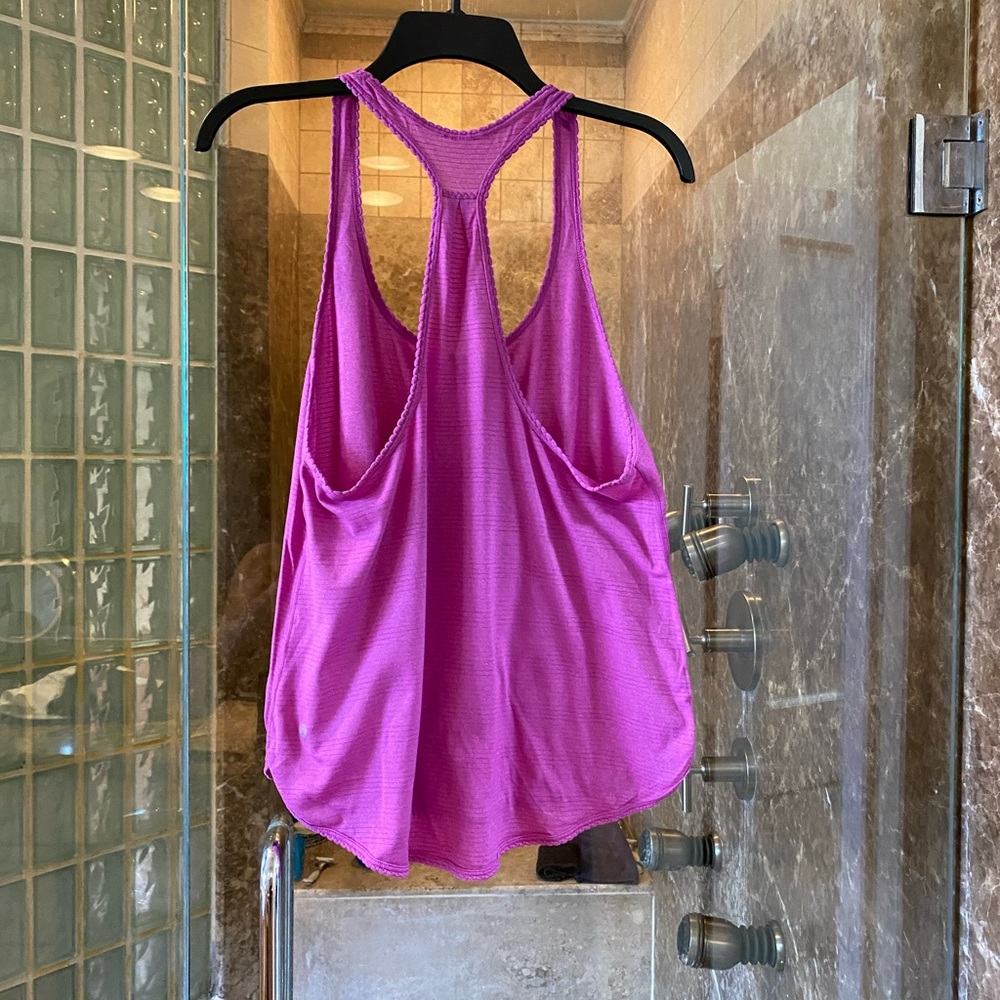 Lululemon Tank - Picture 7 of 7